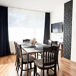 Nomad Spot Coliving Daire Bansko